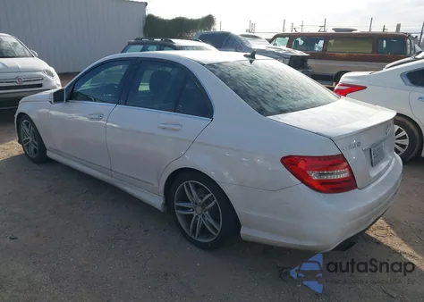 2013 Mercedes-Benz C 250 Sport from USA, damaged, VIN WDDGF4HB9DA773081